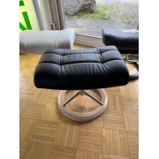 https://moebelbedburg.de/23849-thickbox_default/stressless-hocker-mit-signature-base-bezug-leder-paloma-.jpg