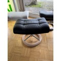 Stressless® Hocker mit Signature Base Bezug Leder PALOMA 