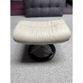 Stressless® Hocker mit Signature Base Gleitfunktion Leder PALOMA